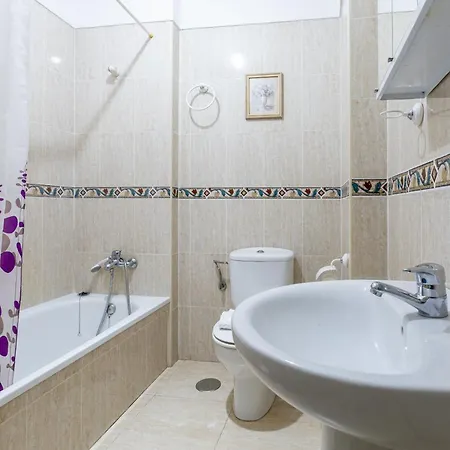 2b Abrigos, Wifi Y Balcon Appartamento *